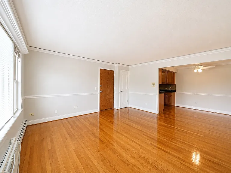 4940 N Leonard Dr #3B — Photo 4