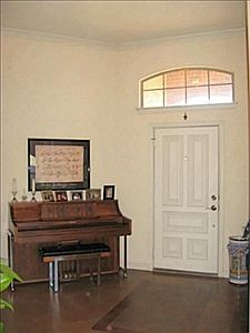 3rd image of 6824 Shoreway Dr