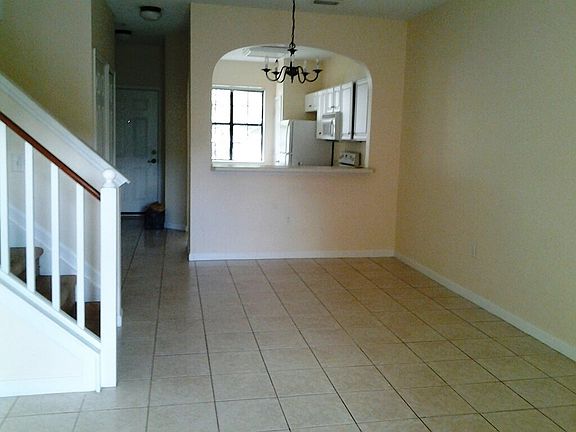 4th image of 4716 Serena Cir