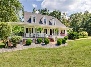 1806 High Hill Dr, Powhatan, VA 23139