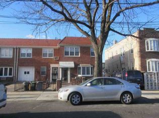 2222 49th St, Astoria, NY 11105