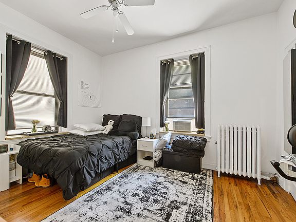 4th image of 1219 1st Ave #2E