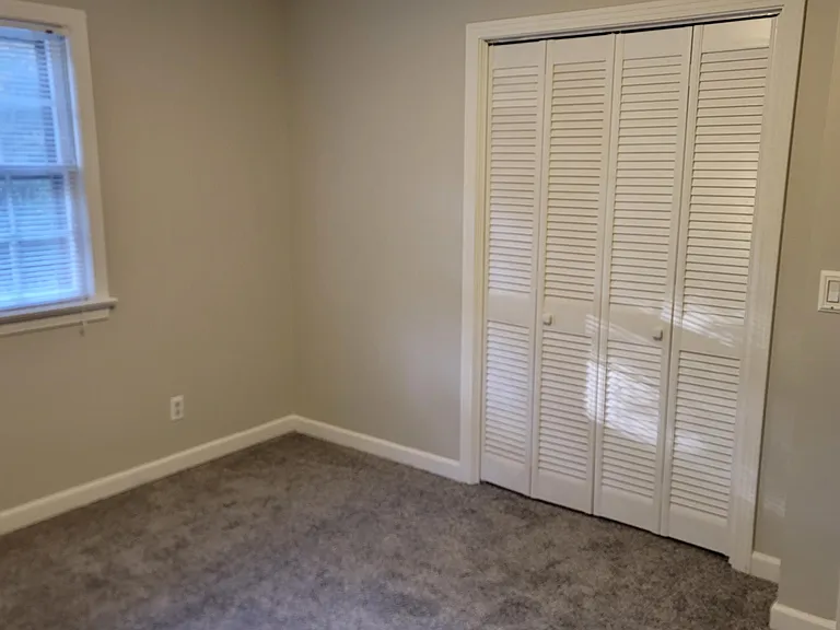 2628 Bellaire Dr — Photo 9