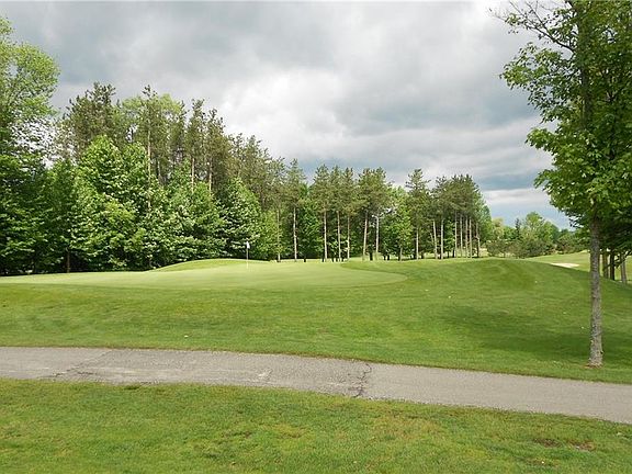 3rd image of 8269 Canterbury Dr