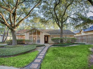 1123 Ben Hur Dr, Houston, TX 77055