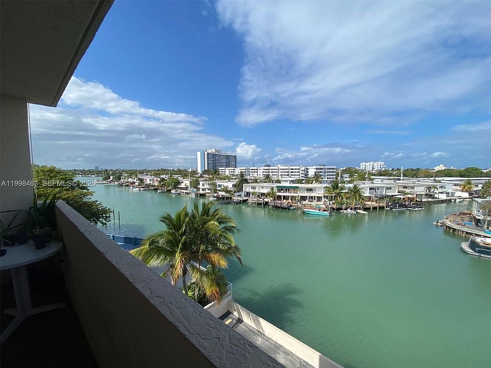 1st image of 7125 Bay Dr APT 506