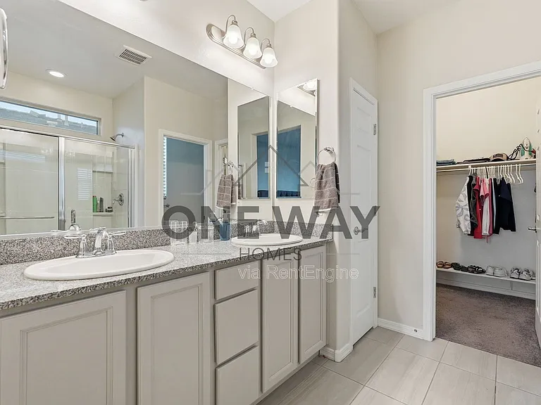 392 S 194th Ln — Photo 28