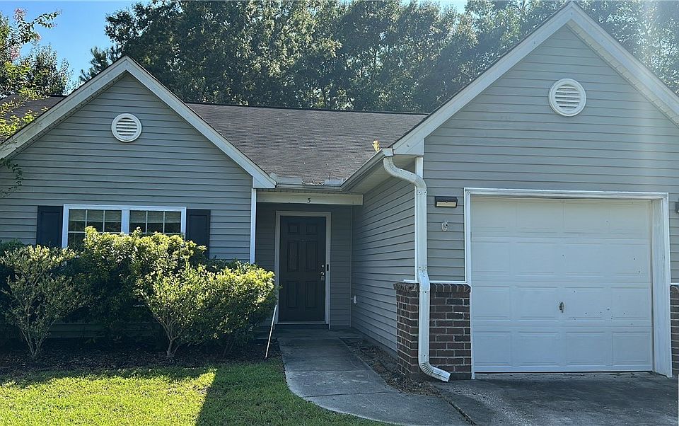 2nd image of 5 Stillwater Court