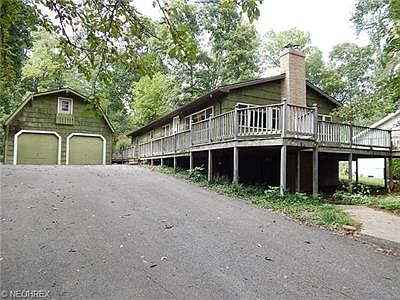 1st image of 1209 Ginko Dr