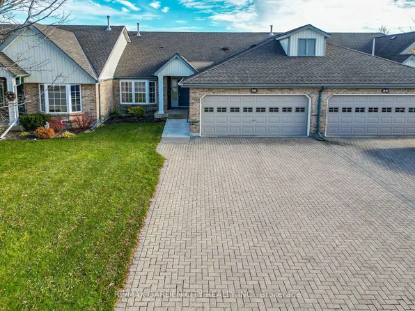 121 Glen Morris Dr #39, Saint Catharines, ON L2T 4C5