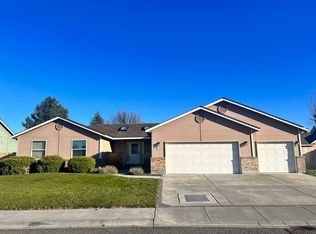 908 N Quebec St, Kennewick, WA 99336