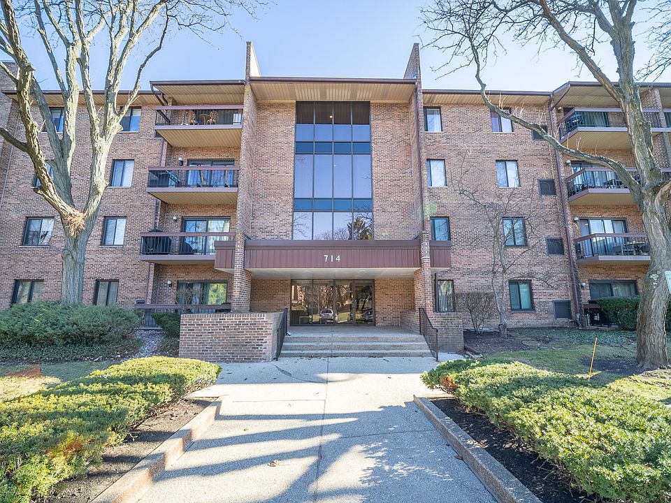 1st image of 714 Walnut Dr APT 205