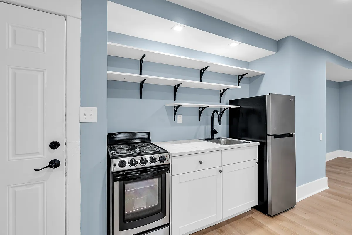 Building Photo - 542 Miller Ave #19A