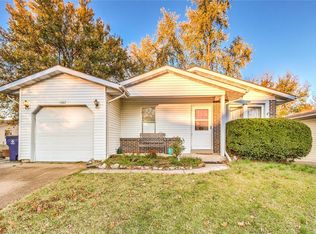 1547 Boardwalk Ave, Florissant, MO 63031