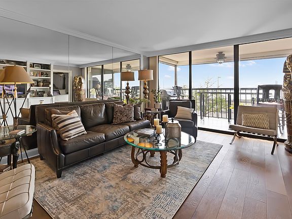 2nd image of 200 Wagner Pl APT 206