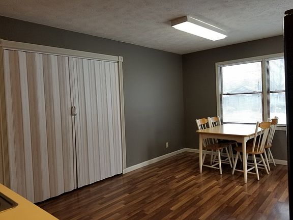 5th image of 2513 S Norman Ave