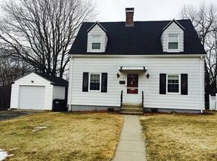 9 Carroll St, Auburn, MA 01501