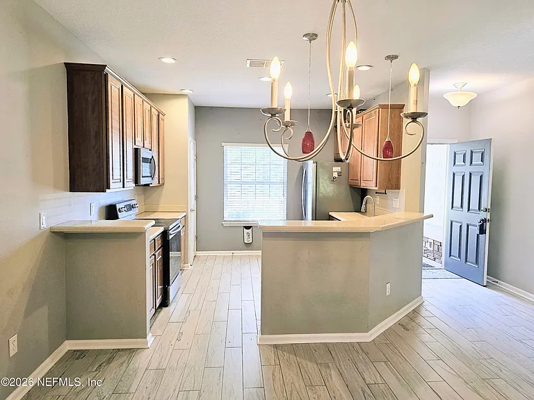 535 Wooded Crossing Cir — Photo 9
