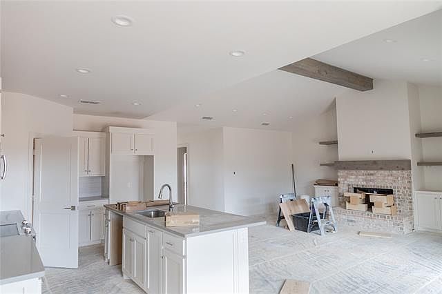 2nd image of 6326 Stadium Dr