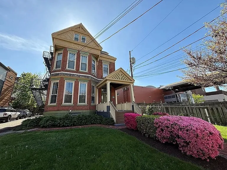 308 N Neville St #7 — Photo 8