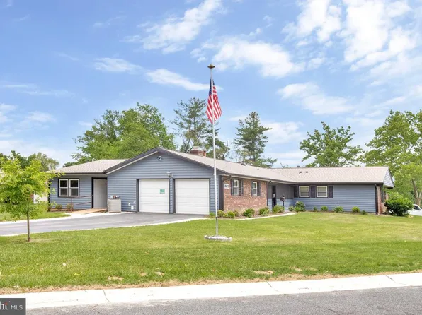 3805 Waldorf Way, Bowie, MD 20715
