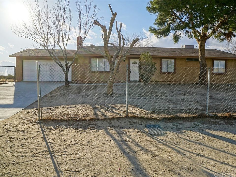 1st image of 40915 161st St E