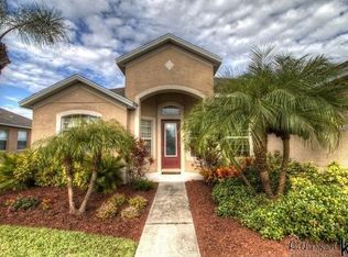 606 Tanana Fall Dr, Ruskin, FL 33570