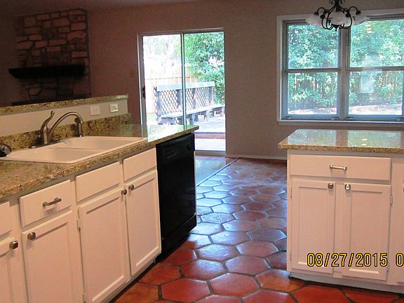 View to Eat in Kitchen