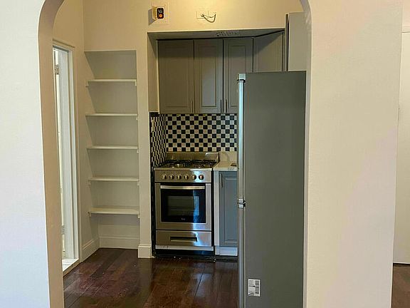 3rd image of 339 E 82nd St APT 4B