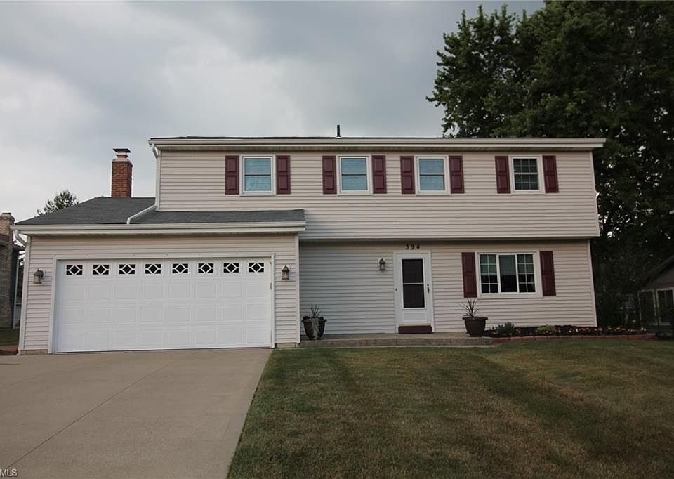 1st image of 394 Lyman Cir
