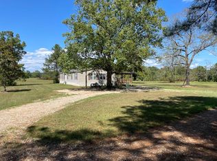 1074 Raborn Rd, McComb, MS 39648