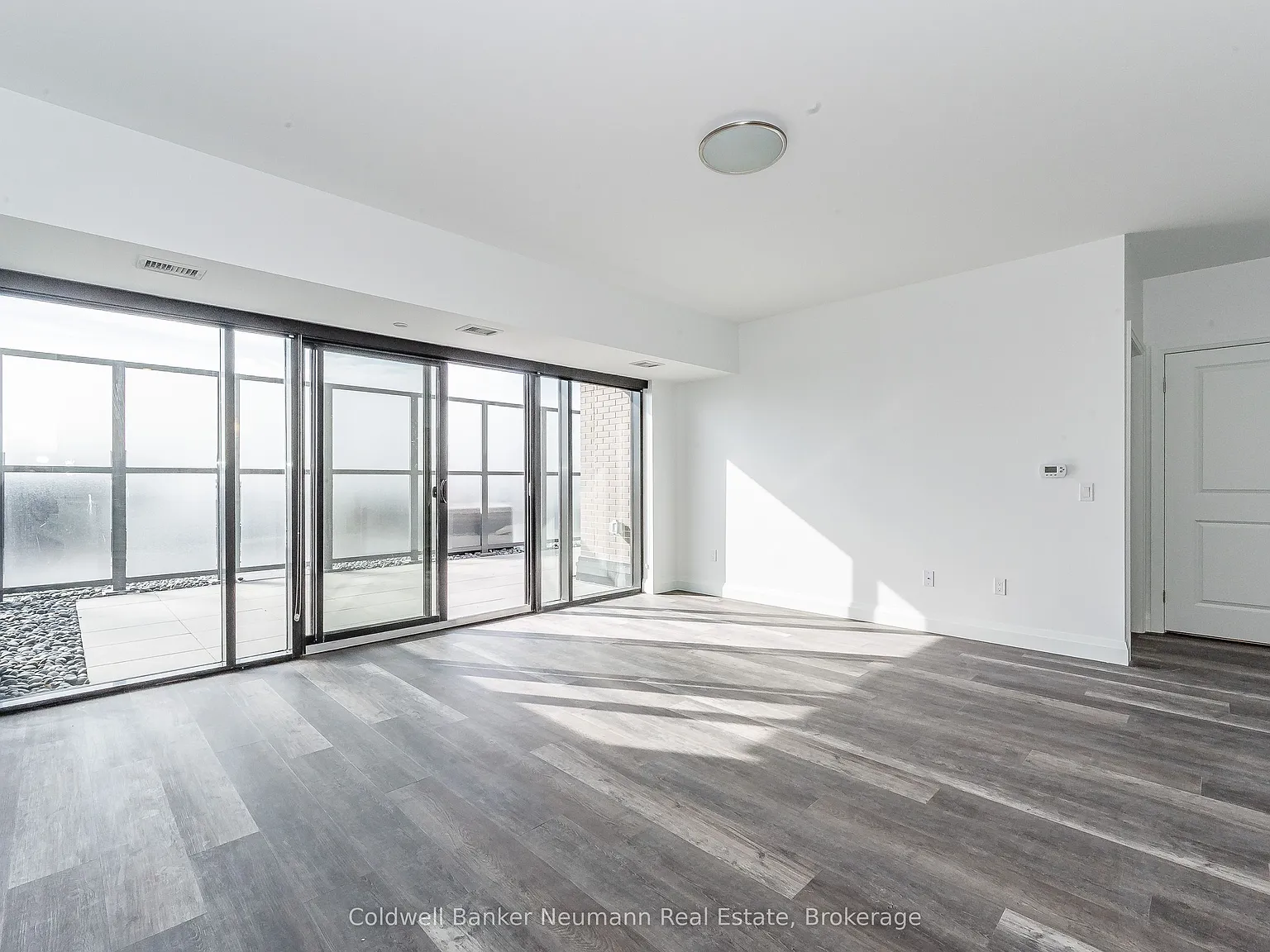 1 bed, $2,295 — Photo 4