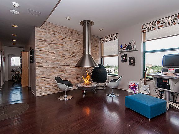 3rd image of 1261 N Paulina St APT 8