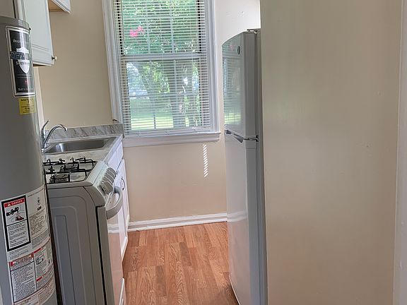2nd image of 4704 County St