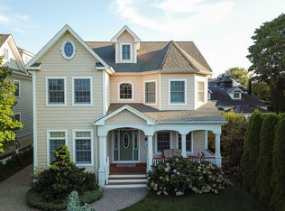 403 Morris Ave, Spring Lake, NJ 07762