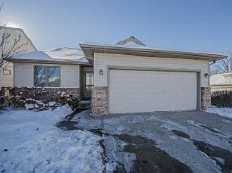 584 Sycamore Cir Saline MI
