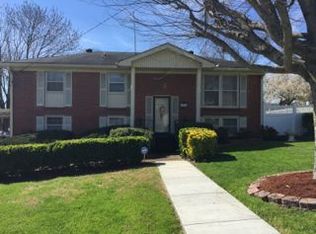 225 Paragon Mills Rd, Nashville, TN 37211