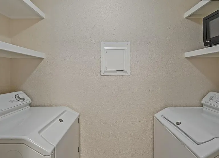 2400 N Braeswood Blvd #111 — Photo 5