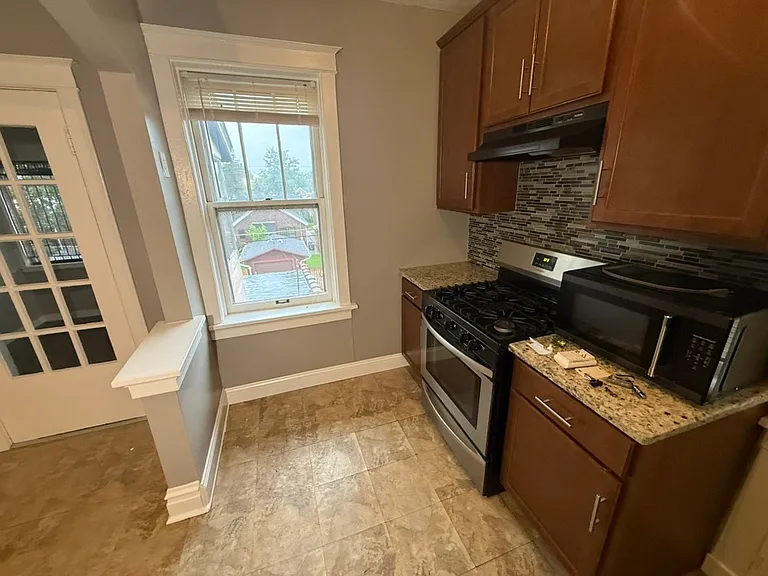 5058 Oleatha Ave #5058A — Photo 40