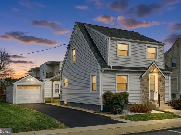 1562 Stanton St, York, PA 17404