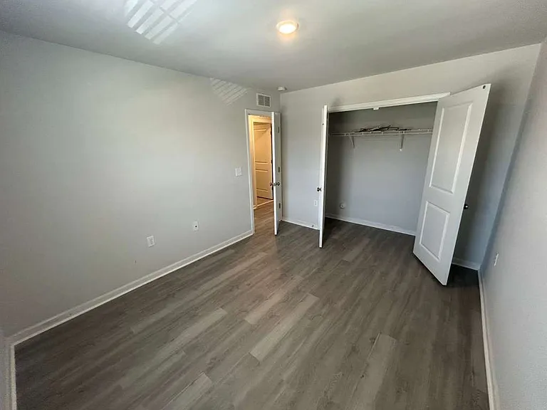 5025 Pufa St — Photo 13