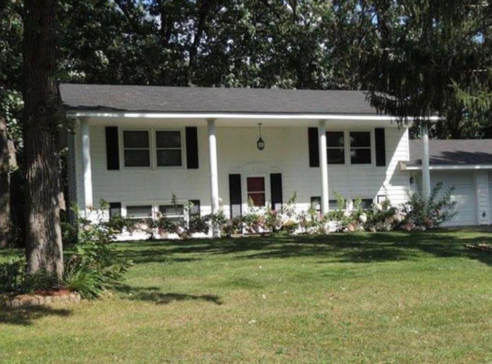 1029 W River Pkwy, Champlin, MN 55316 Zillow