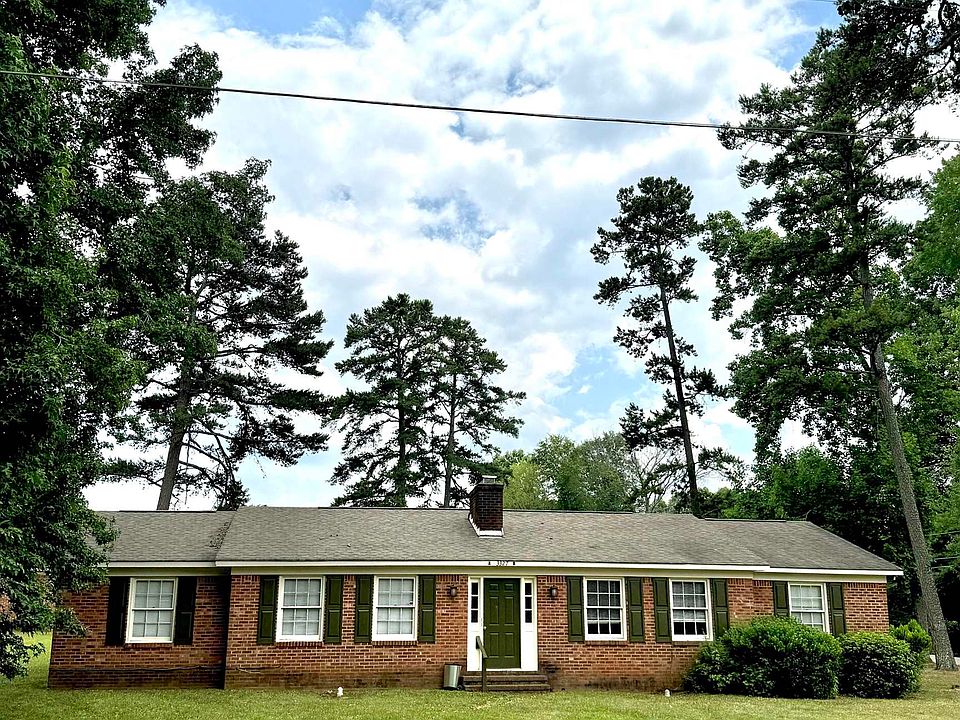 1st image of 3327 Robin Hood Dr