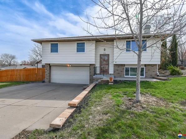 3210 S 52nd St, Lincoln, NE 68506