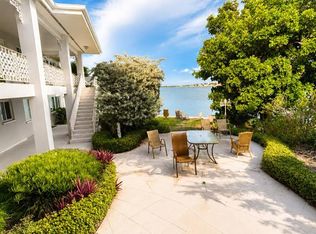 295 110th Ave #1, Saint Petersburg, FL 33706