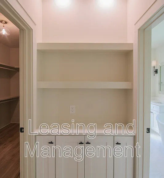 3633 Happyland Blvd — Photo 22