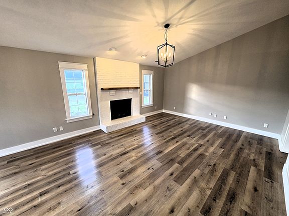 5th image of 1208 Western Ct