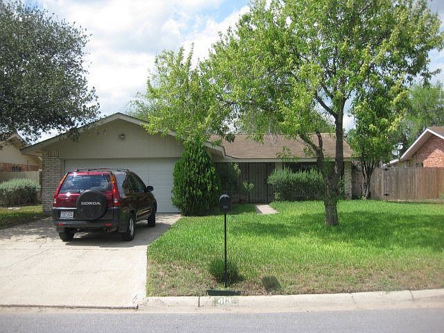 1st image of 413 E Hibiscus Ave