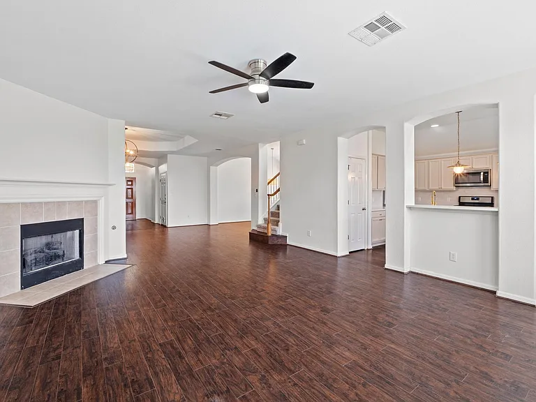 7113 Cromarty Cv — Photo 10