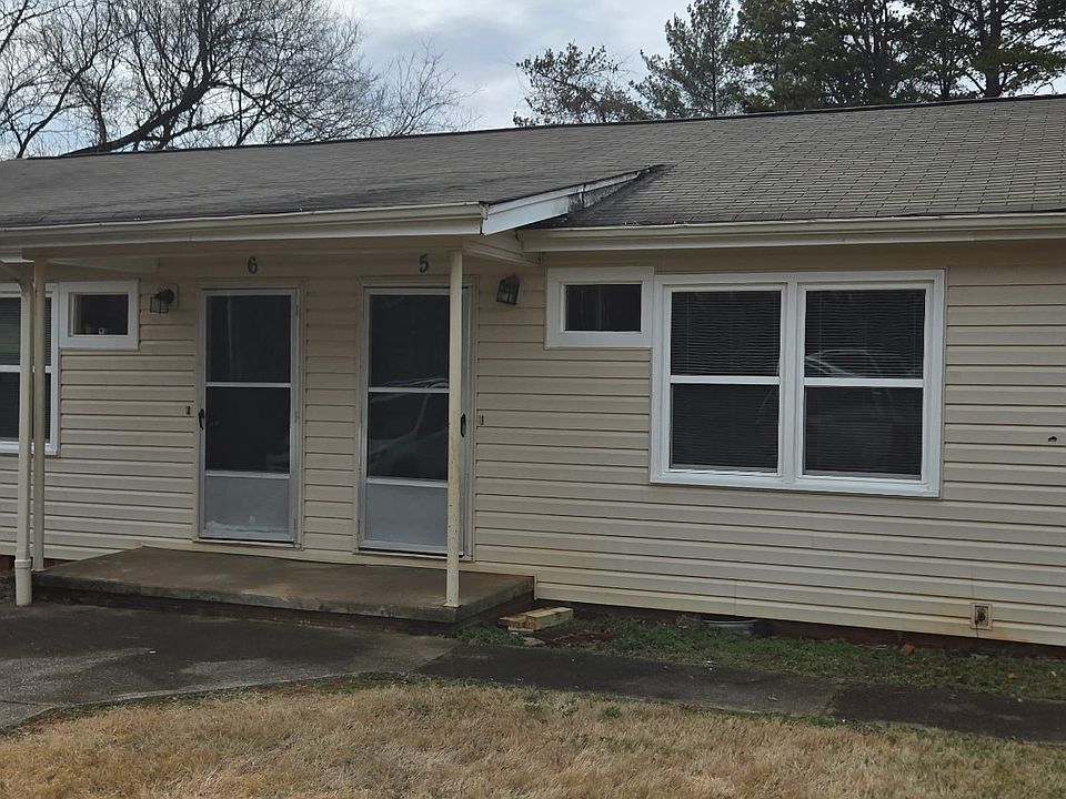 1st image of 1743 Franklin Dr